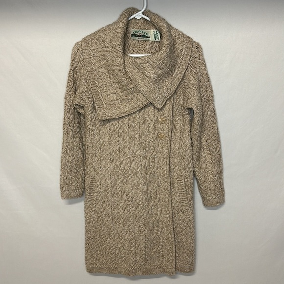 Aran Crafts Wide Collared Button Sweater Coat Oatmeal Tan Women’s Size M